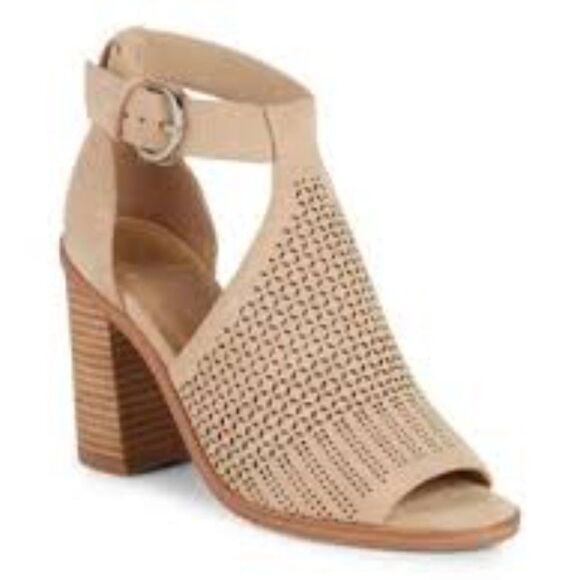 Marc Fisher Vixen Cutout Suede Sandals Size 8 - Picture 1 of 9